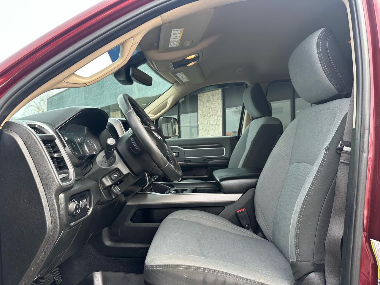 RAM 2500 Big Horn 4x4 Crew Cab 8' Box 2019