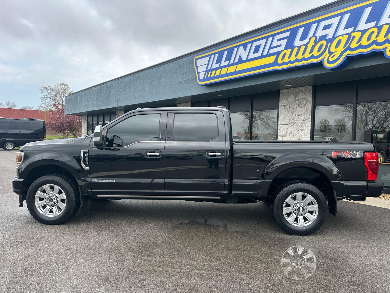 Ford F-250 SD Platinum Crew Cab 4WD 2020