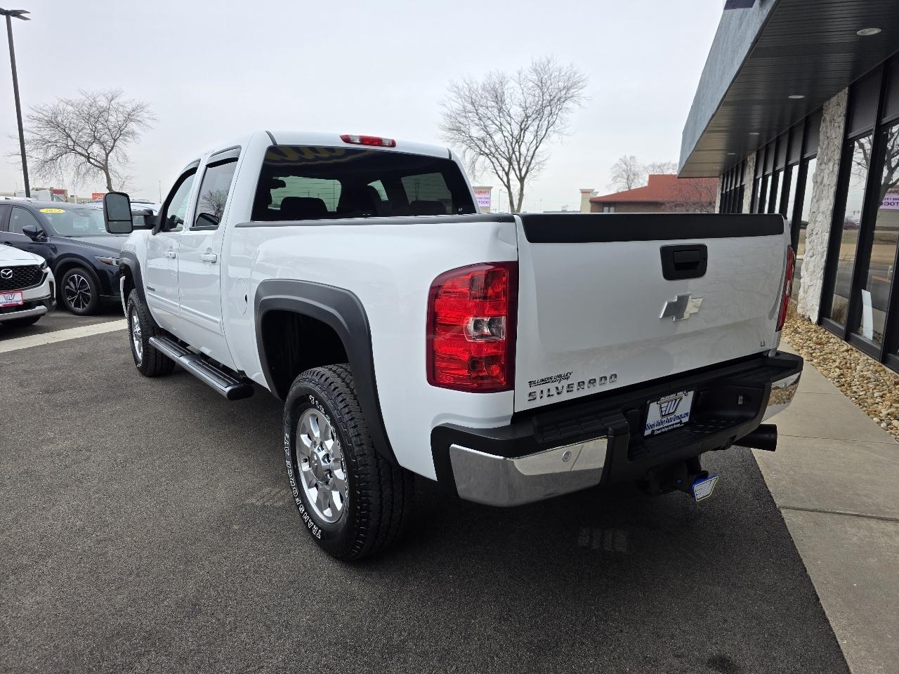 Chevrolet Silverado 2500HD LT Crew Cab 4WD 2013