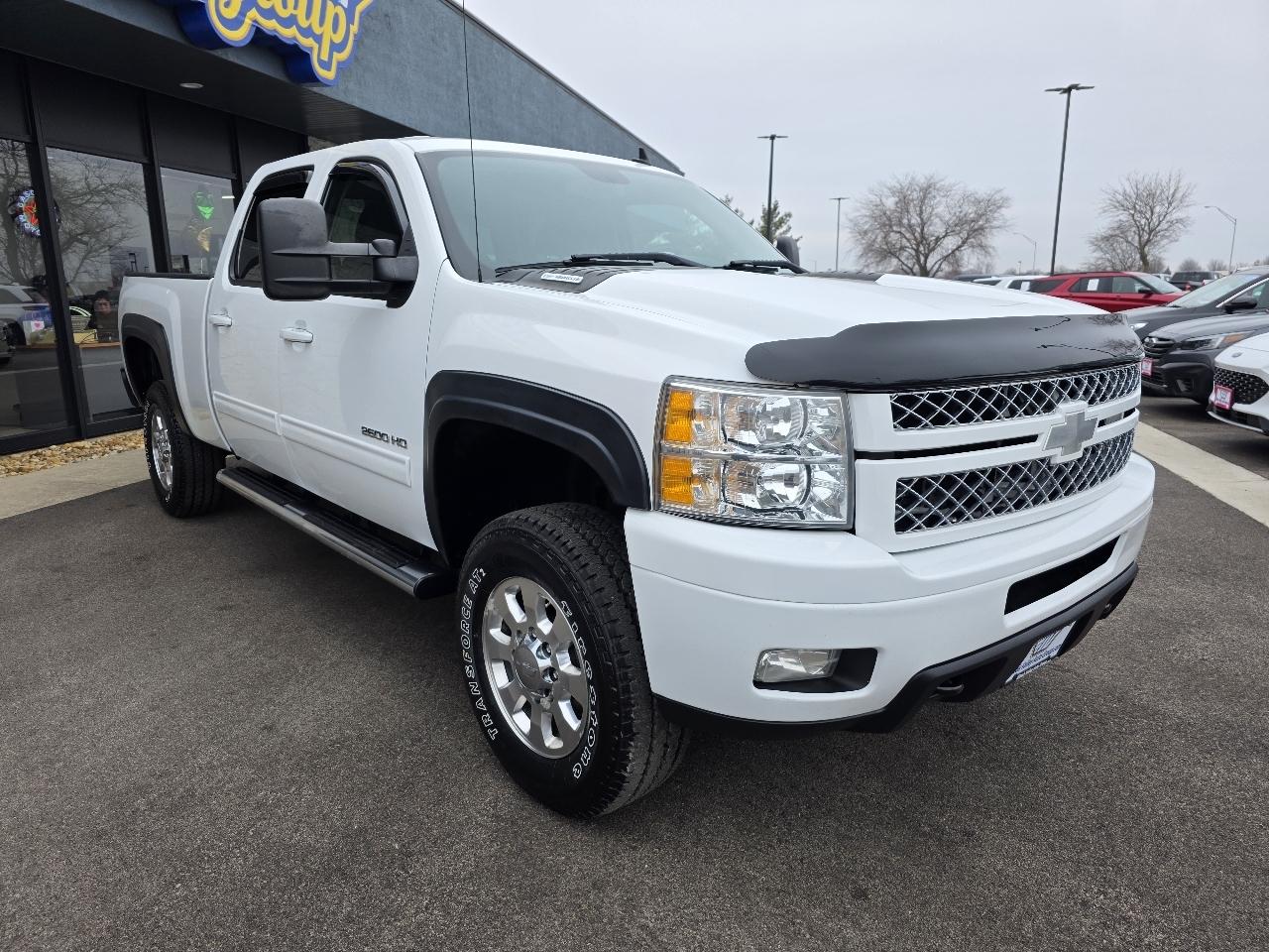 Chevrolet Silverado 2500HD LT Crew Cab 4WD 2013