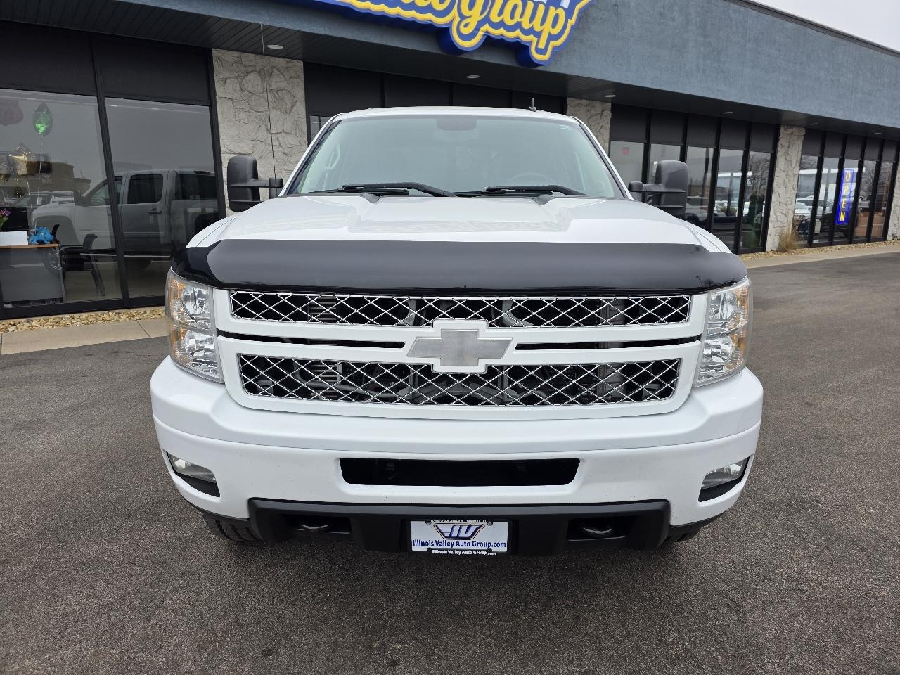 Chevrolet Silverado 2500HD LT Crew Cab 4WD 2013