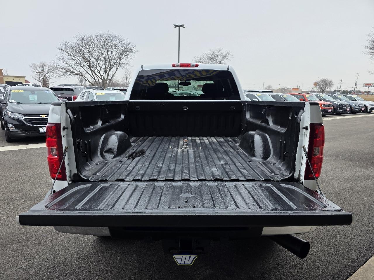 Chevrolet Silverado 2500HD LT Crew Cab 4WD 2013