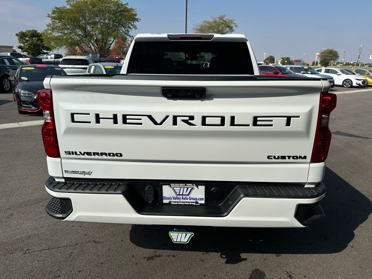 Chevrolet Silverado 1500 Custom Crew Cab 4WD 2022 Chevrolet Silverado 1500 Custom Crew Cab 4WD 2022