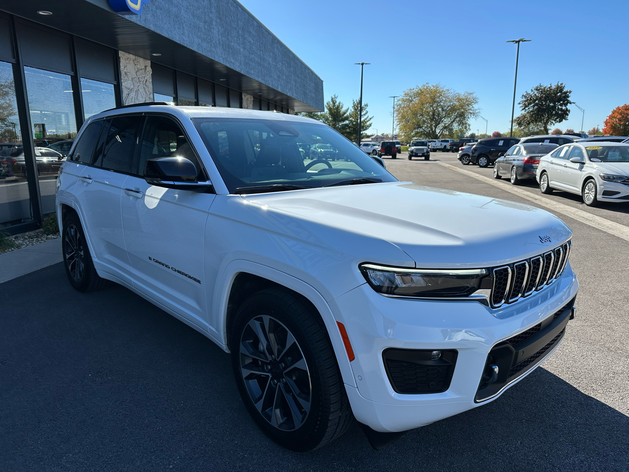 Jeep Grand Cherokee Overland 4WD 2022 Jeep Grand Cherokee Overland 4WD 2022