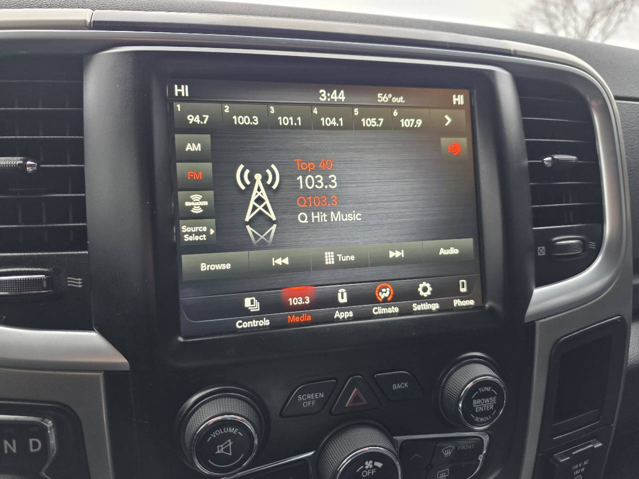 RAM 1500 Classic Big Horn 4x4 Crew Cab 5'7" Box 2019