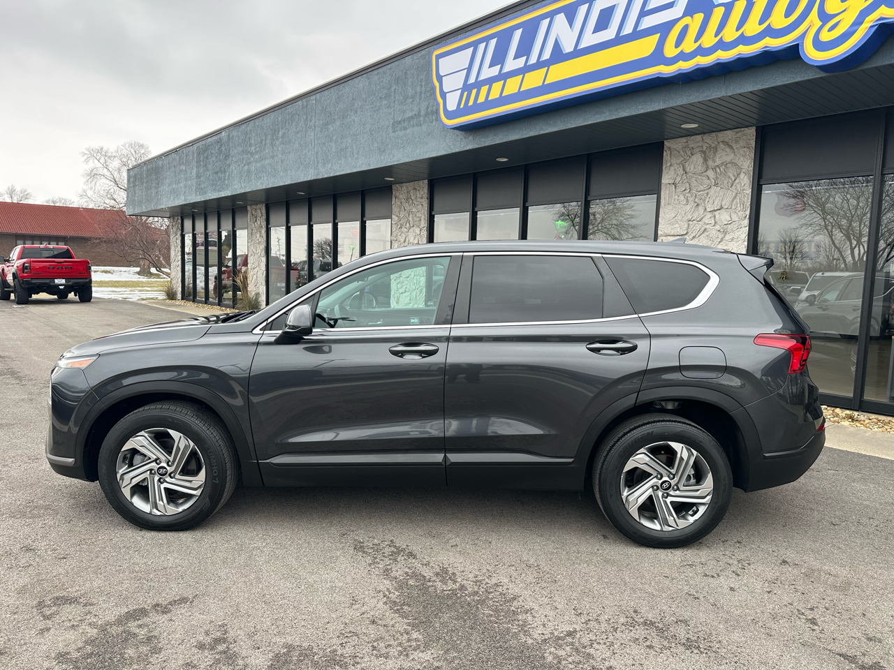 Hyundai Santa Fe SE 2021