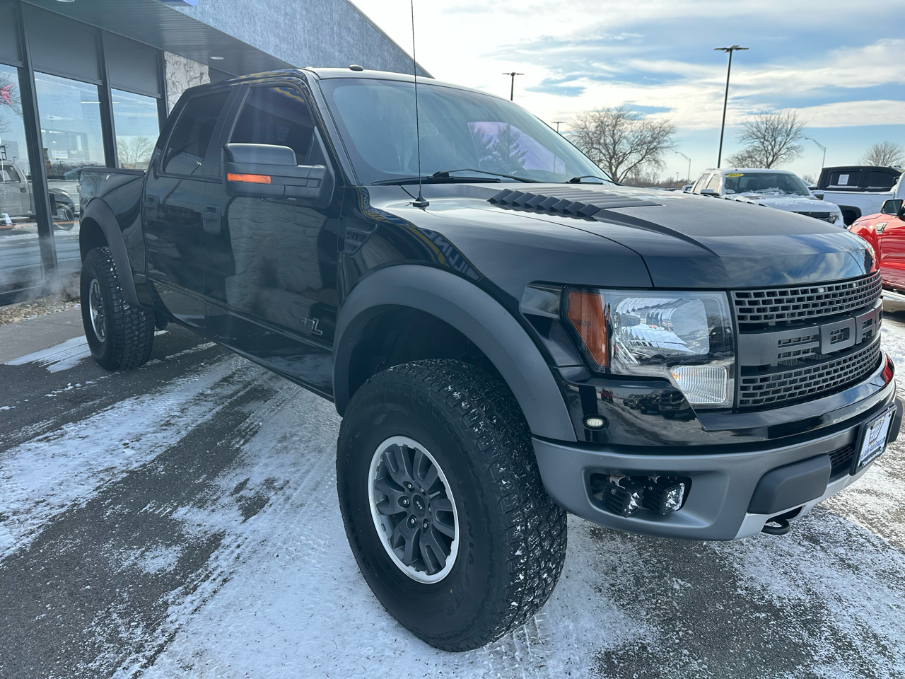 Ford F-150 SVT Raptor SuperCrew 5.5-ft. Bed 4WD 2011