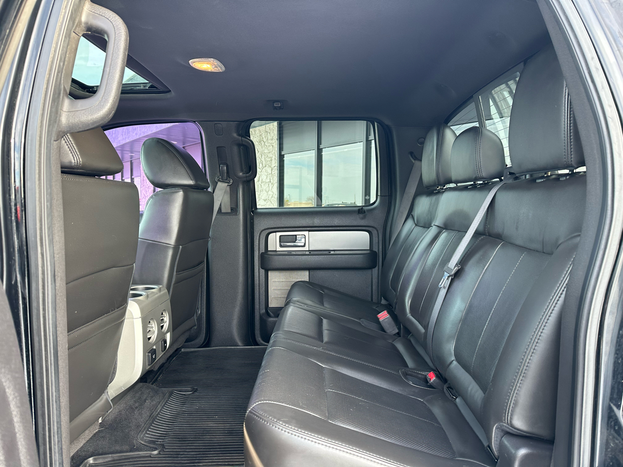 Ford F-150 SVT Raptor SuperCrew 5.5-ft. Bed 4WD 2011