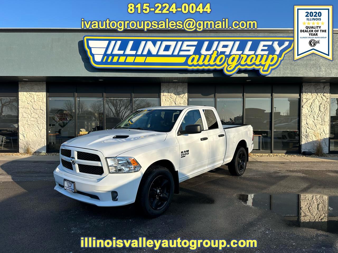 2023 RAM 1500 Classic Express 4x4 Crew Cab 5'7" Box