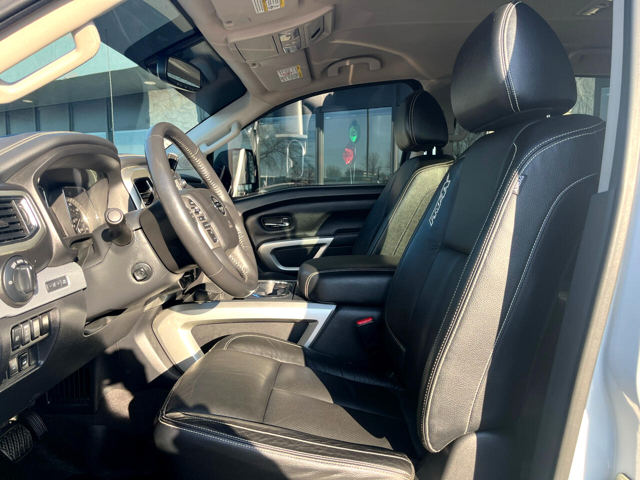 Nissan Titan XD PRO-4X Crew Cab 4WD Diesel 2016