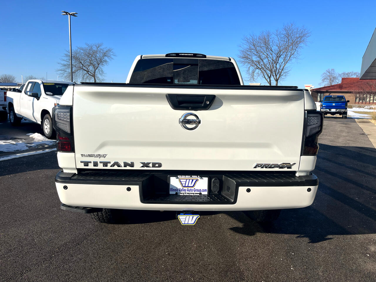 Nissan Titan XD PRO-4X Crew Cab 4WD Diesel 2016