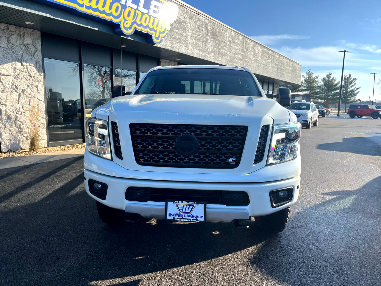 Nissan Titan XD PRO-4X Crew Cab 4WD Diesel 2016