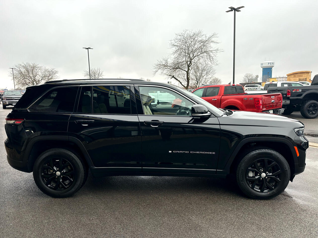 Jeep Grand Cherokee Limited 4WD 2023