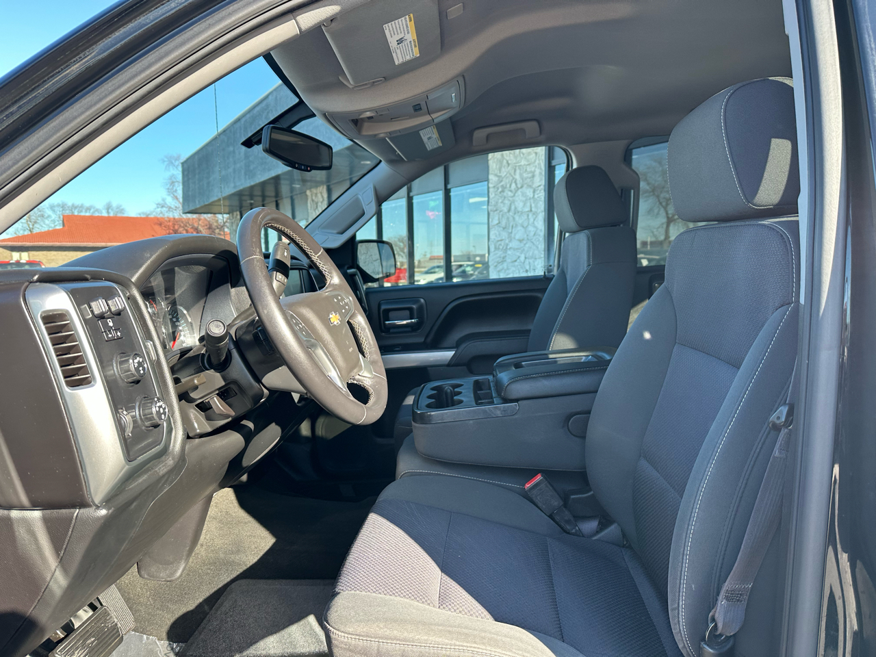 Chevrolet Silverado 1500 LT Crew Cab 4WD 2017