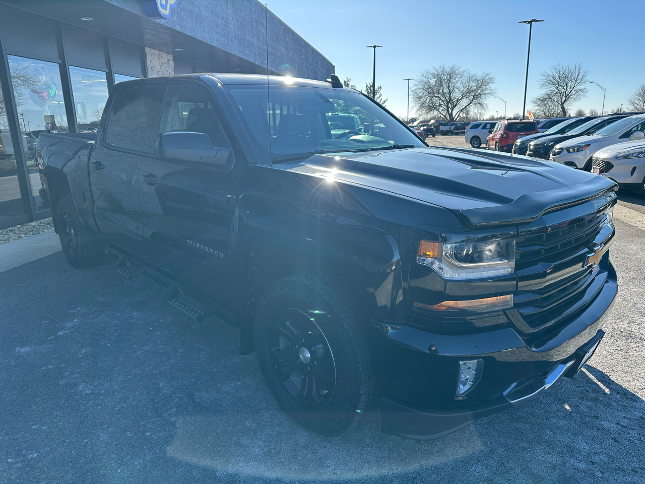 Chevrolet Silverado 1500 LT Crew Cab 4WD 2017