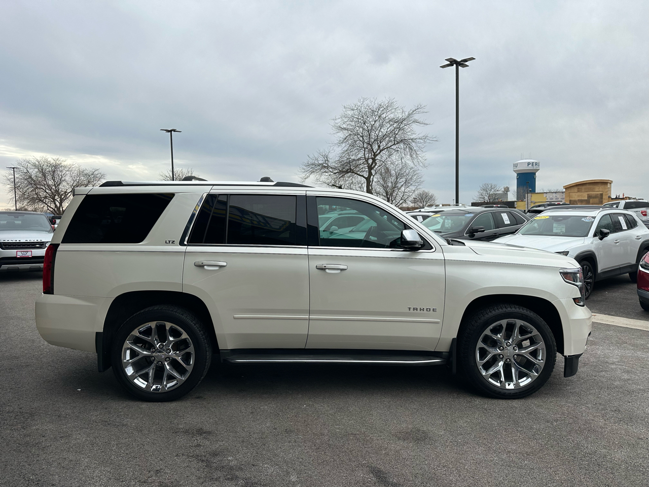 Chevrolet Tahoe LTZ 4WD 2015