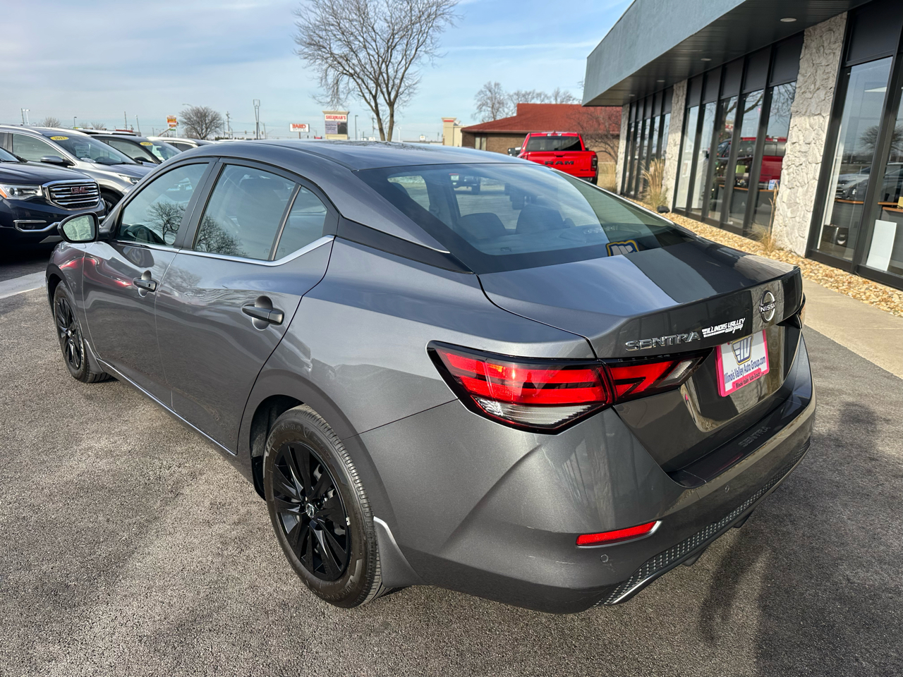 Nissan Sentra S 2024