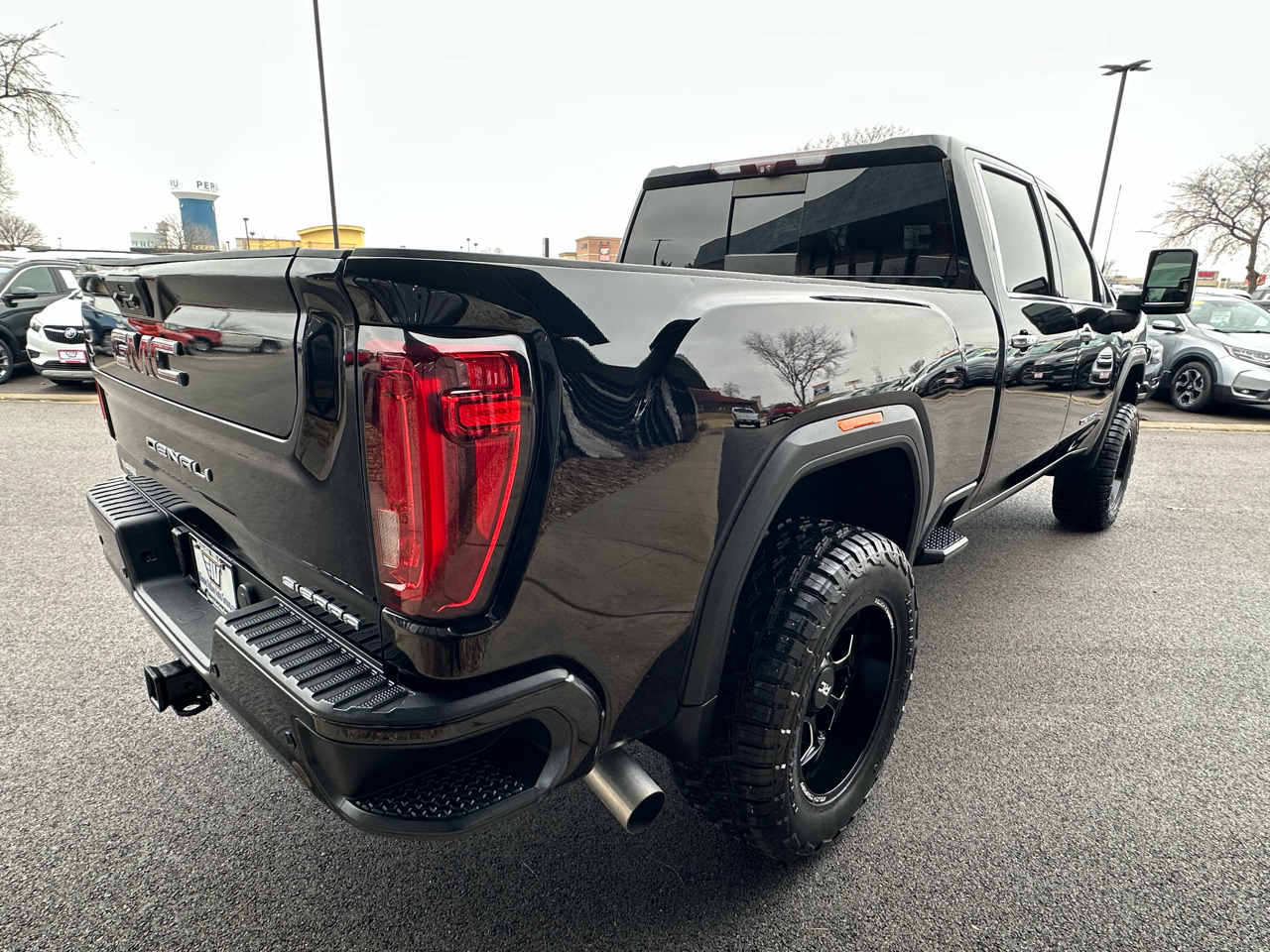 GMC Sierra 3500HD Denali Crew Cab 4WD 2020