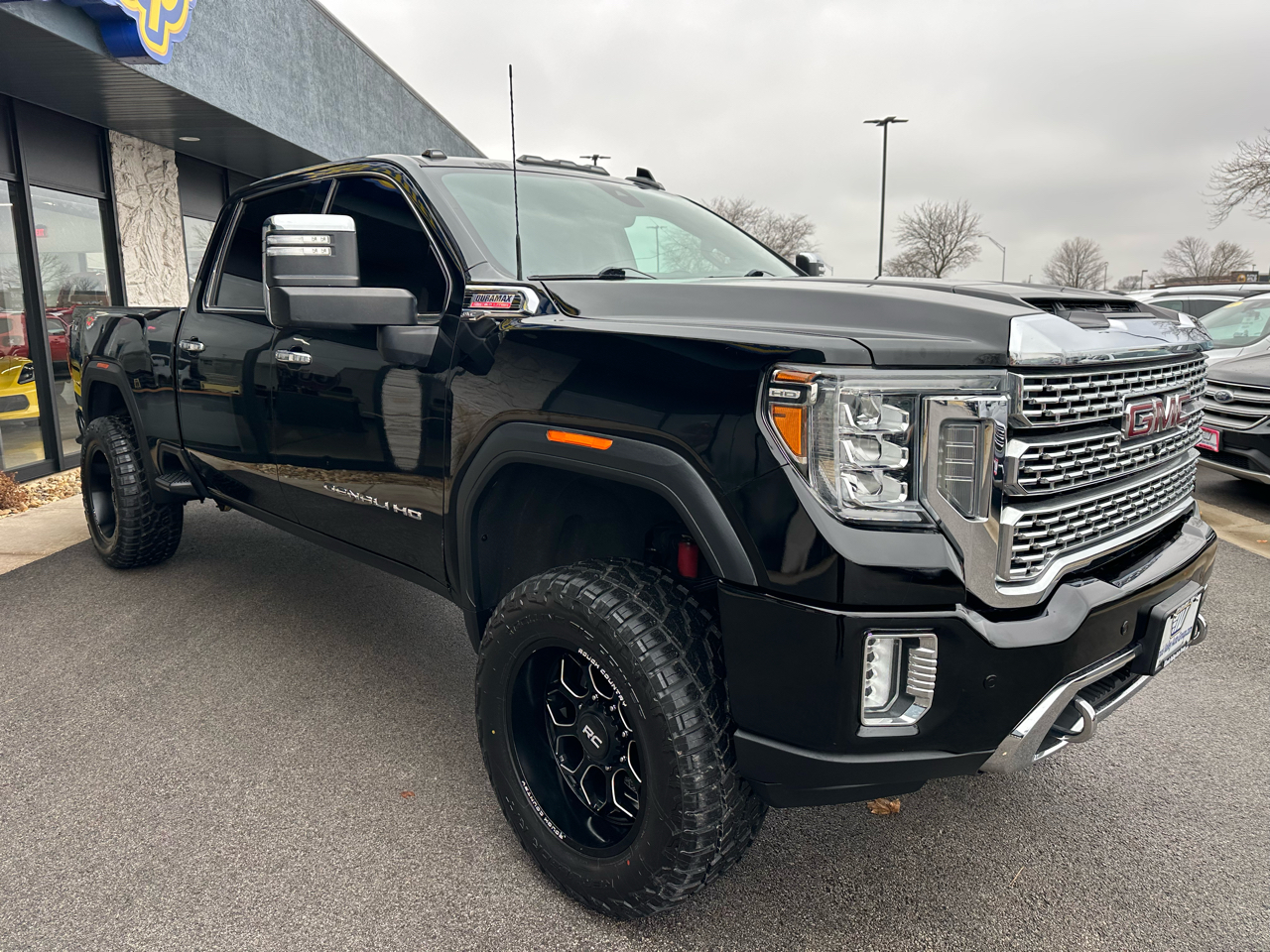 GMC Sierra 3500HD Denali Crew Cab 4WD 2020