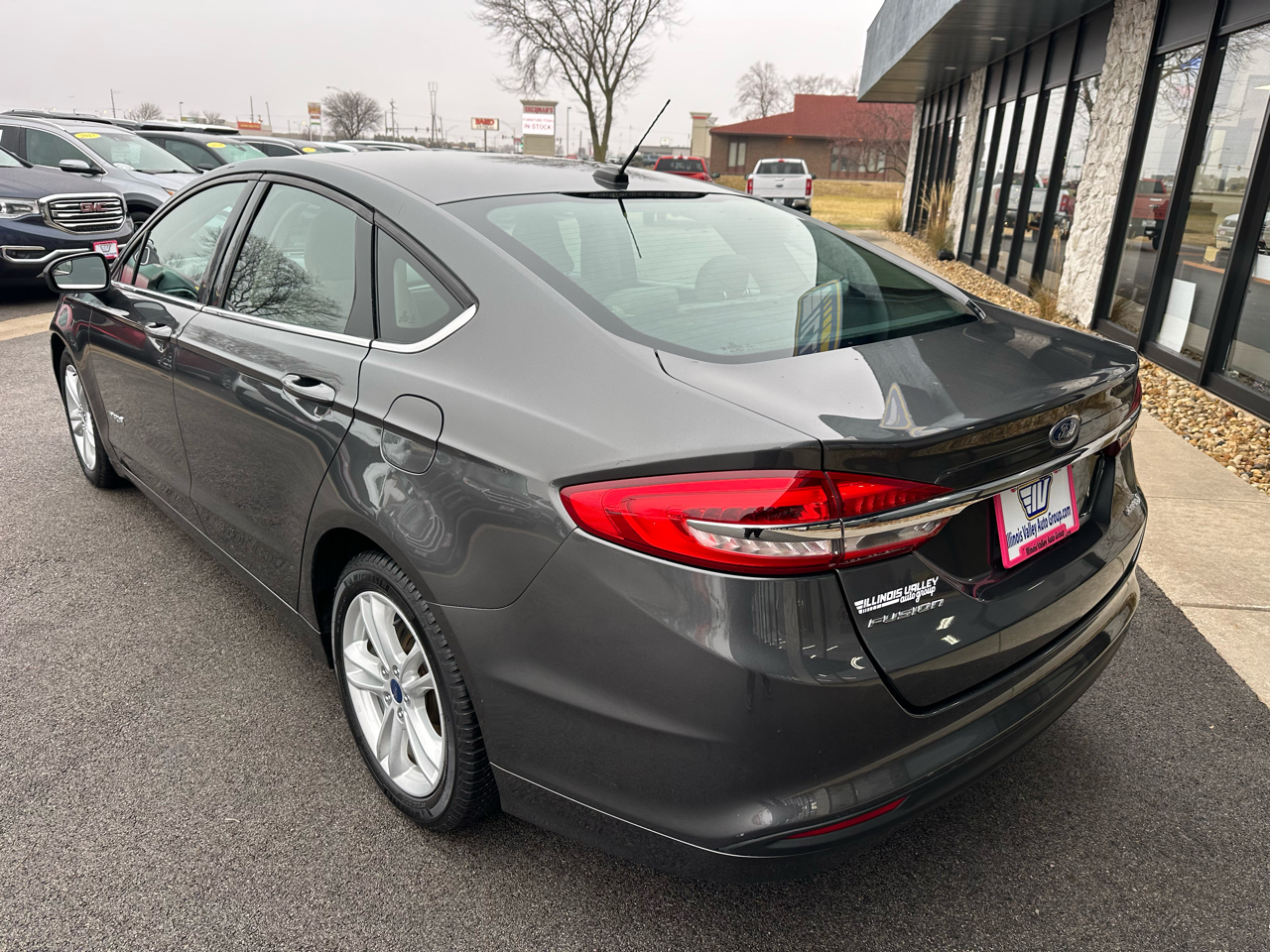 Ford Fusion Hybrid S 2018