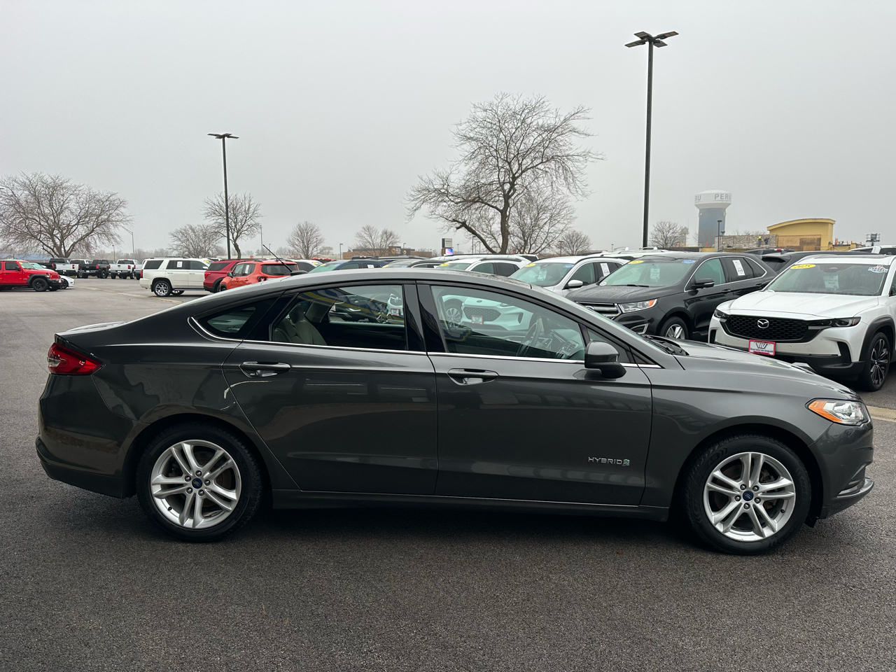 Ford Fusion Hybrid S 2018