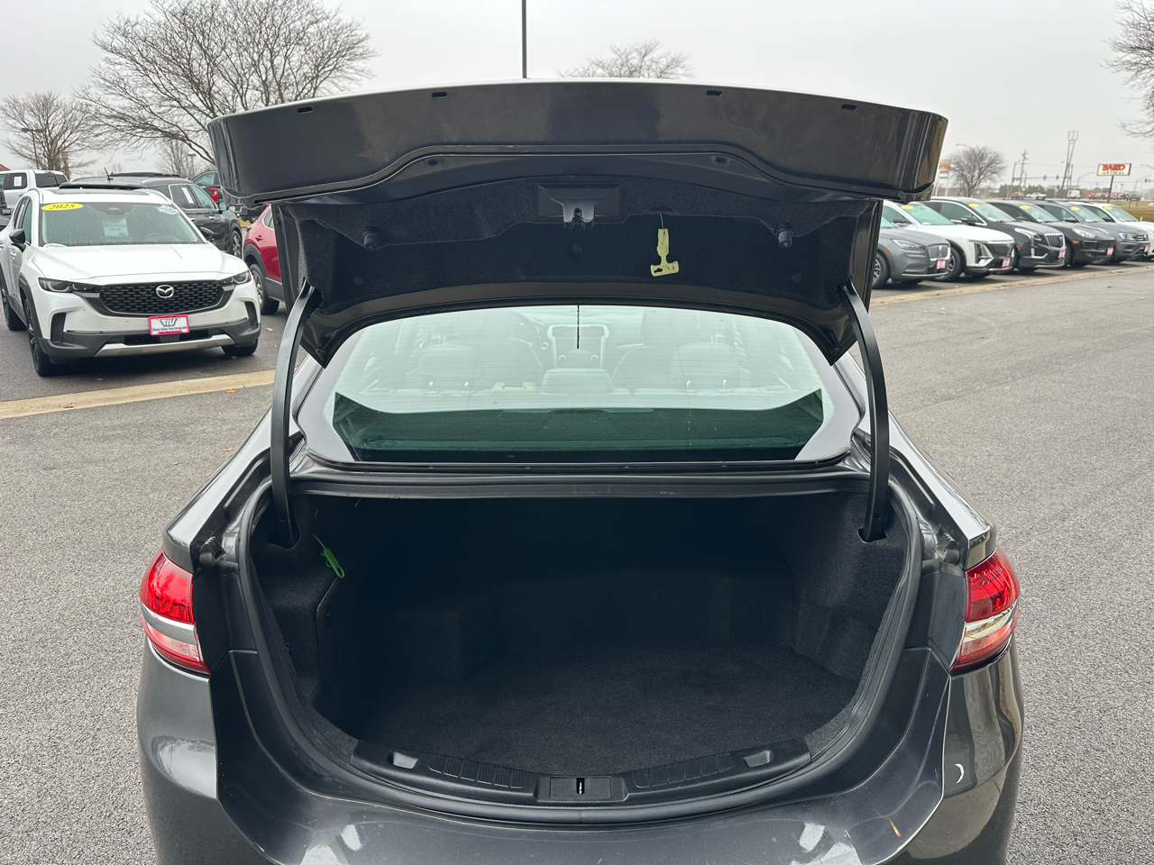 Ford Fusion Hybrid S 2018