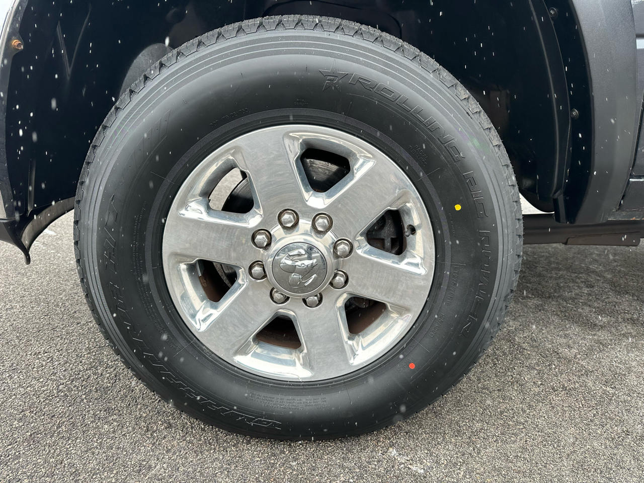 RAM 3500 SLT Crew Cab 4WD 2014