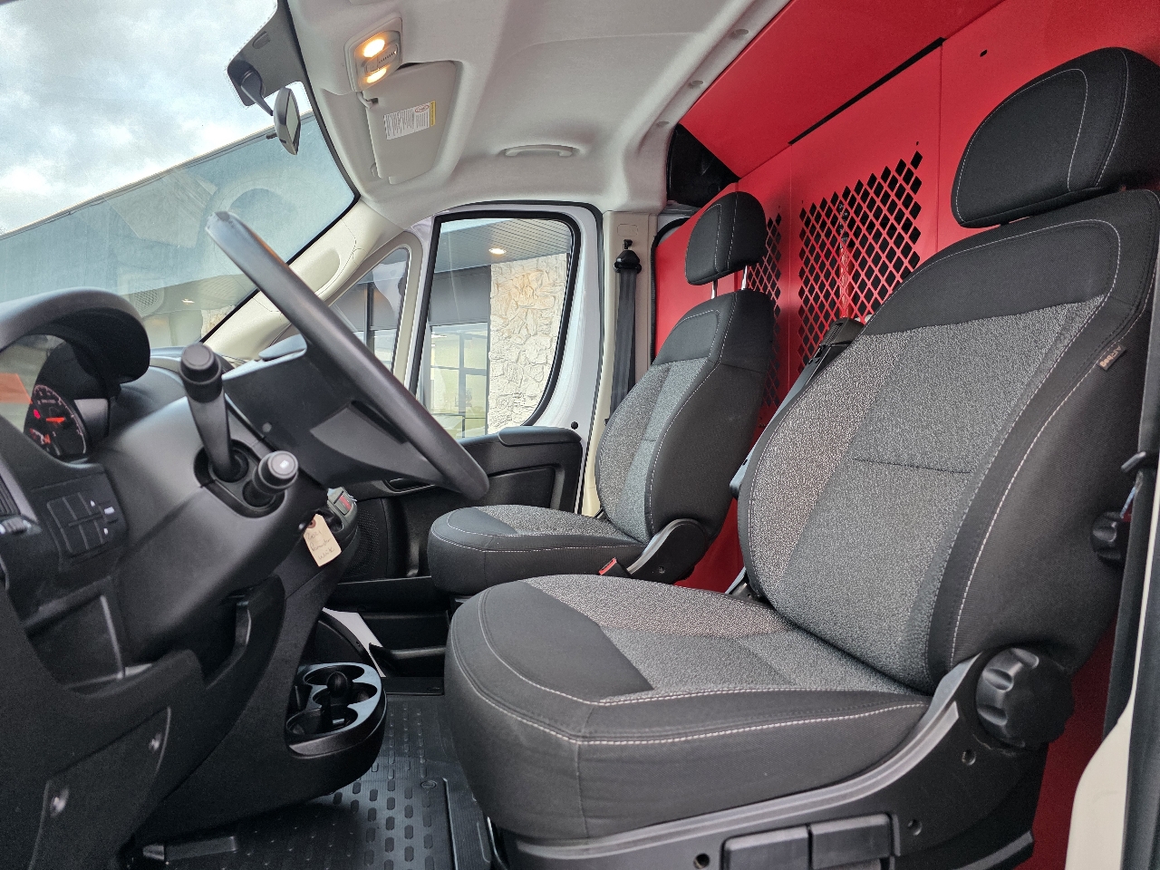 RAM Promaster 1500 Low Roof 136-in. WB 2021