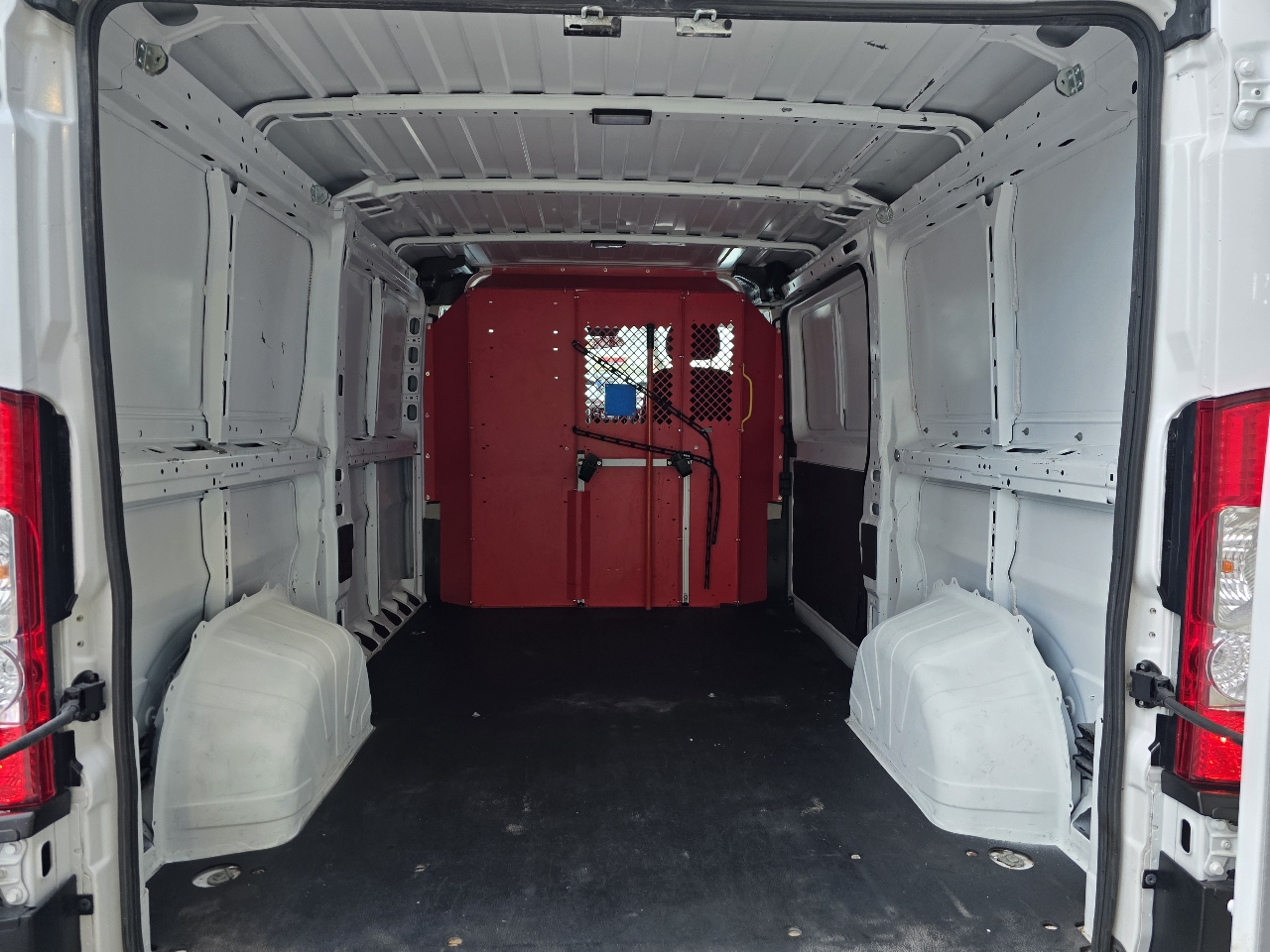 RAM Promaster 1500 Low Roof 136-in. WB 2021