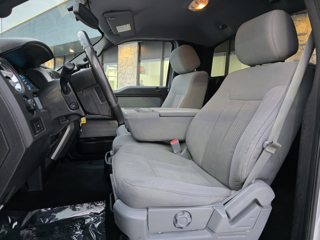 Ford F-150 XLT 8-ft. Bed 4WD 2013