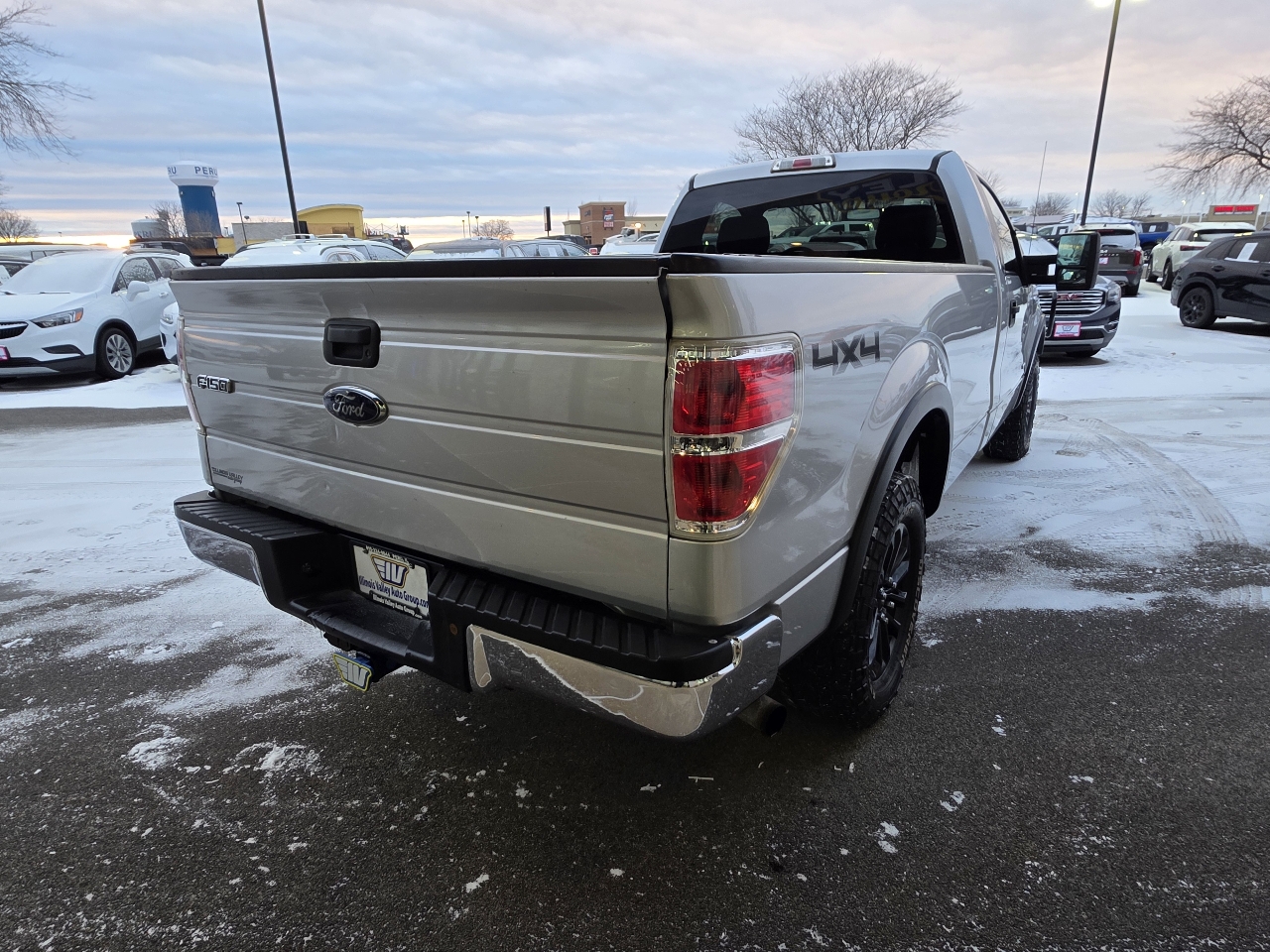 Ford F-150 XLT 8-ft. Bed 4WD 2013