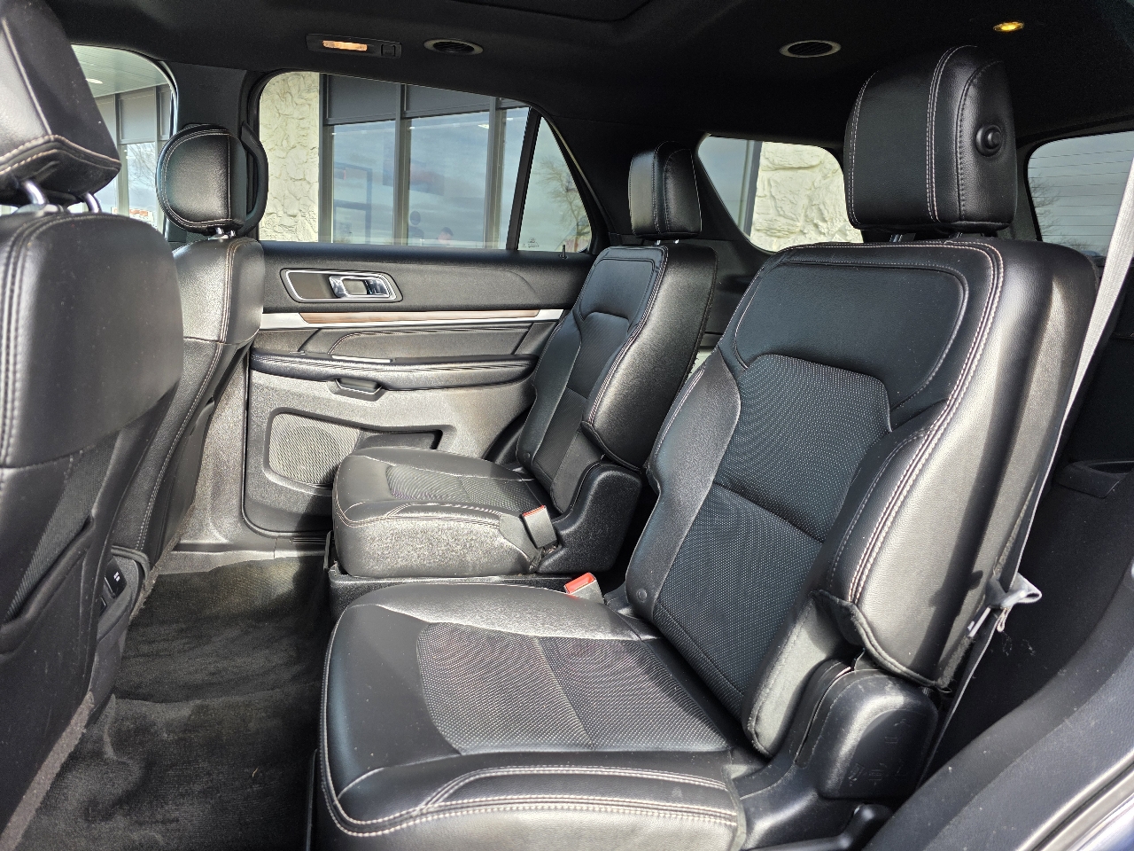 Ford Explorer Limited 4WD 2017