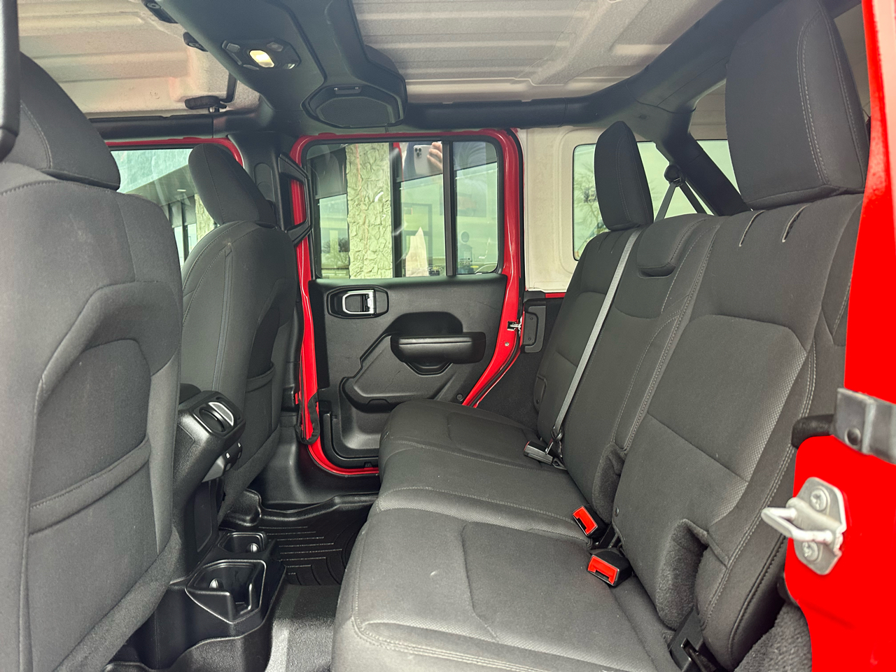 Jeep Wrangler Unlimited Sport 2018