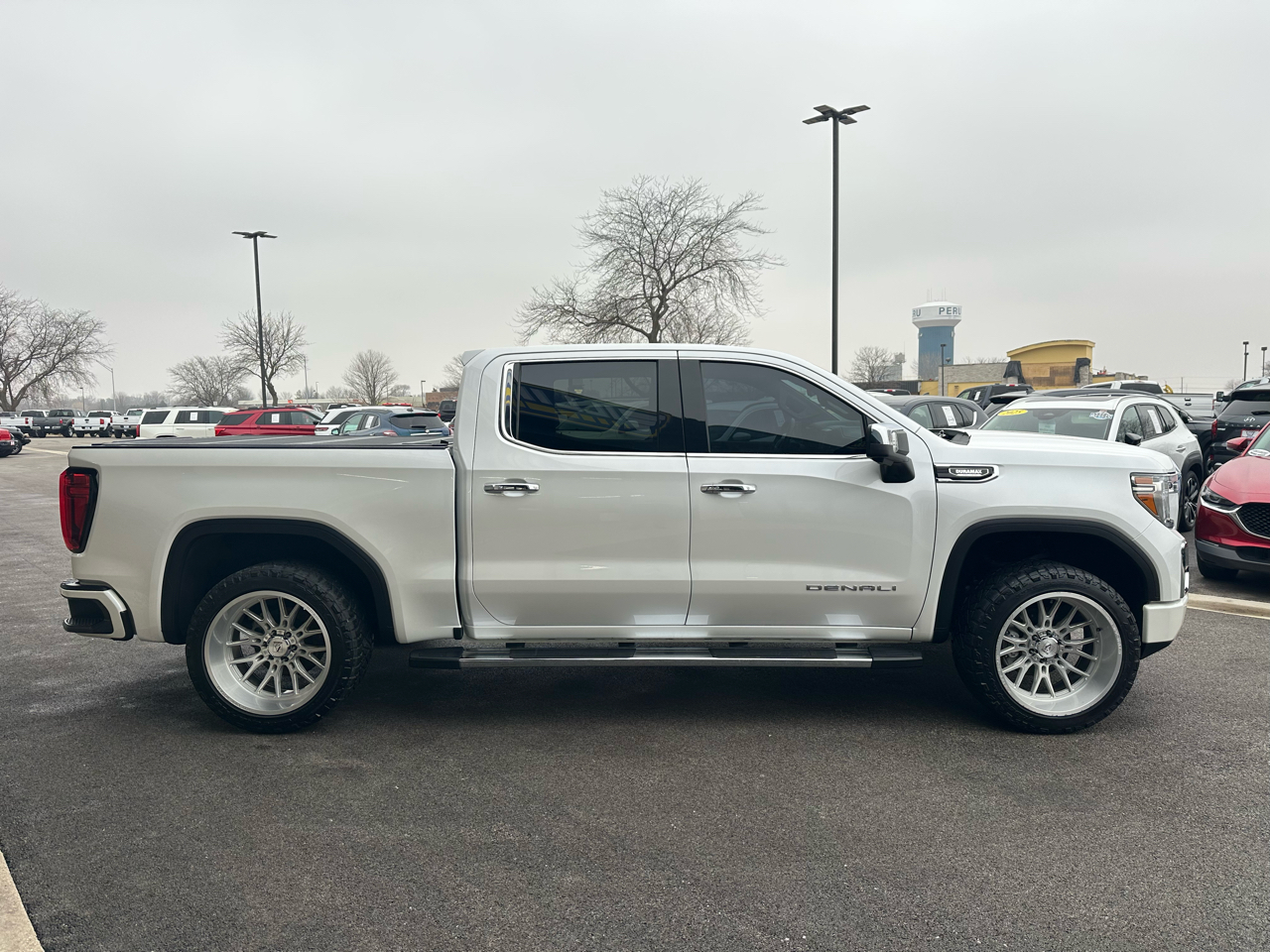 GMC Sierra 1500 Denali Crew Cab 4WD 2020