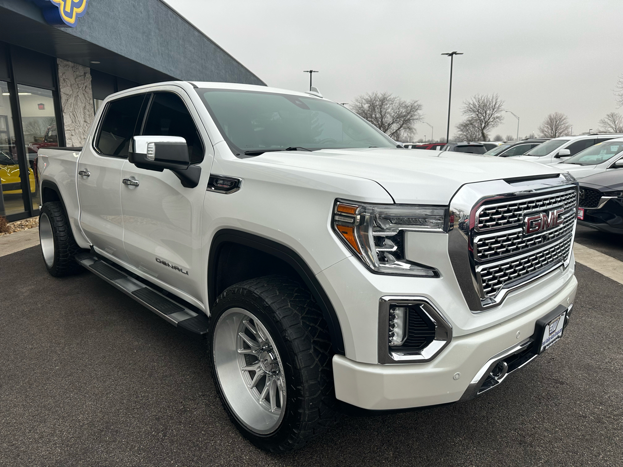 GMC Sierra 1500 Denali Crew Cab 4WD 2020