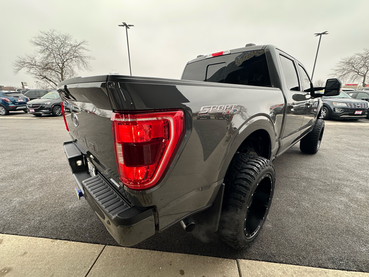 Ford F-150 XLT SuperCrew 4WD 2021