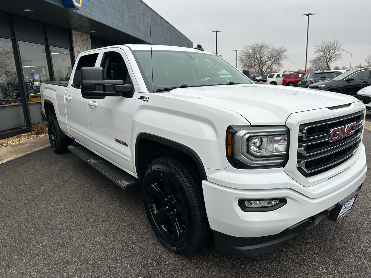 GMC Sierra 1500 SLE Crew Cab 4WD 2017