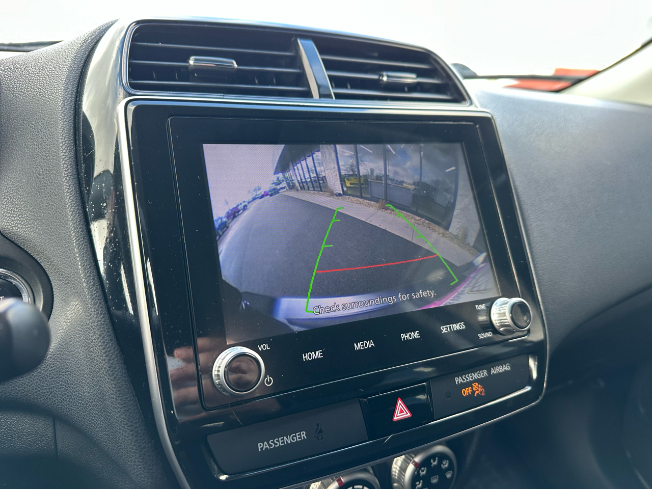 Mitsubishi Outlander Sport  2020