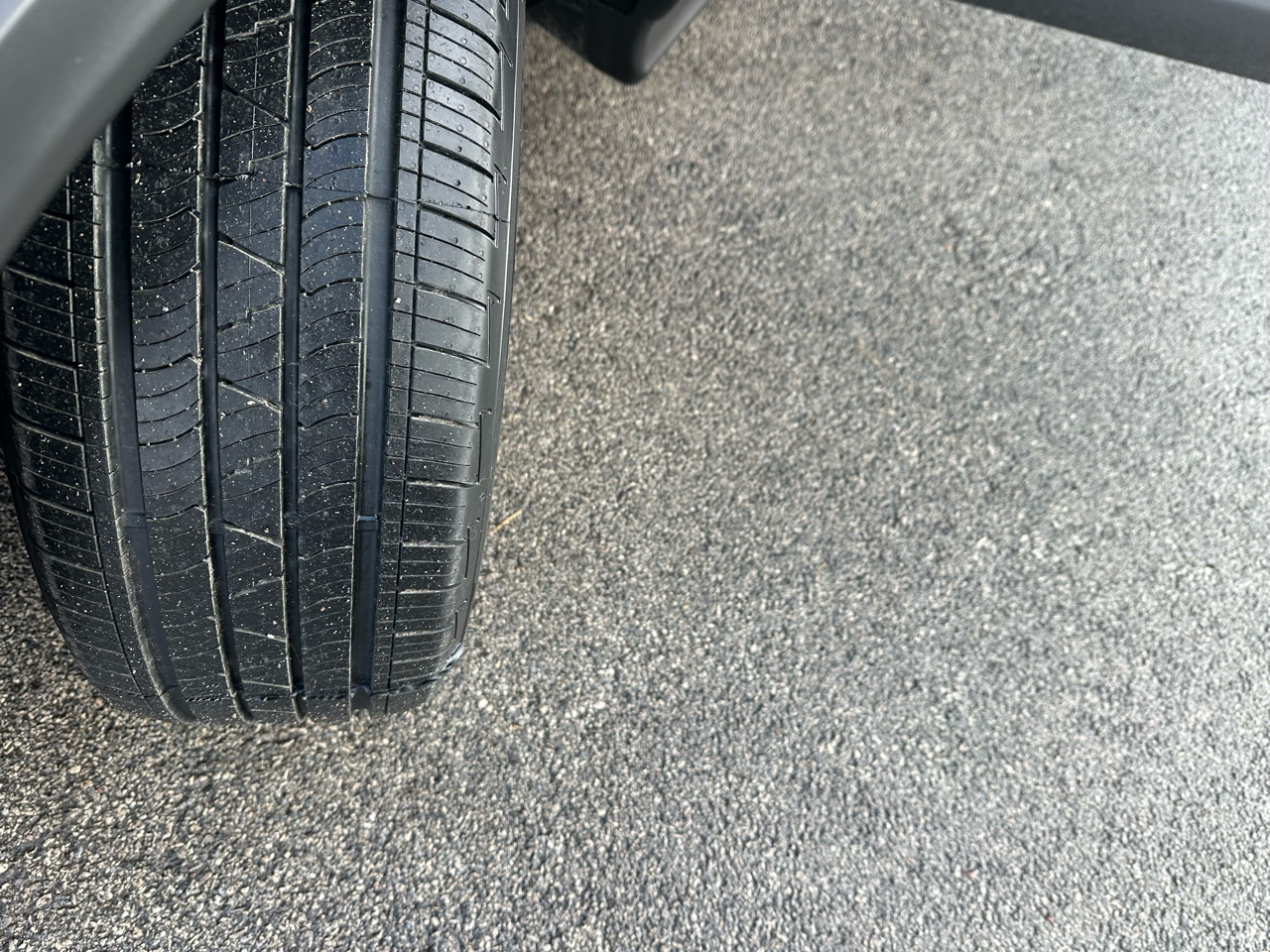 Mitsubishi Outlander Sport  2020