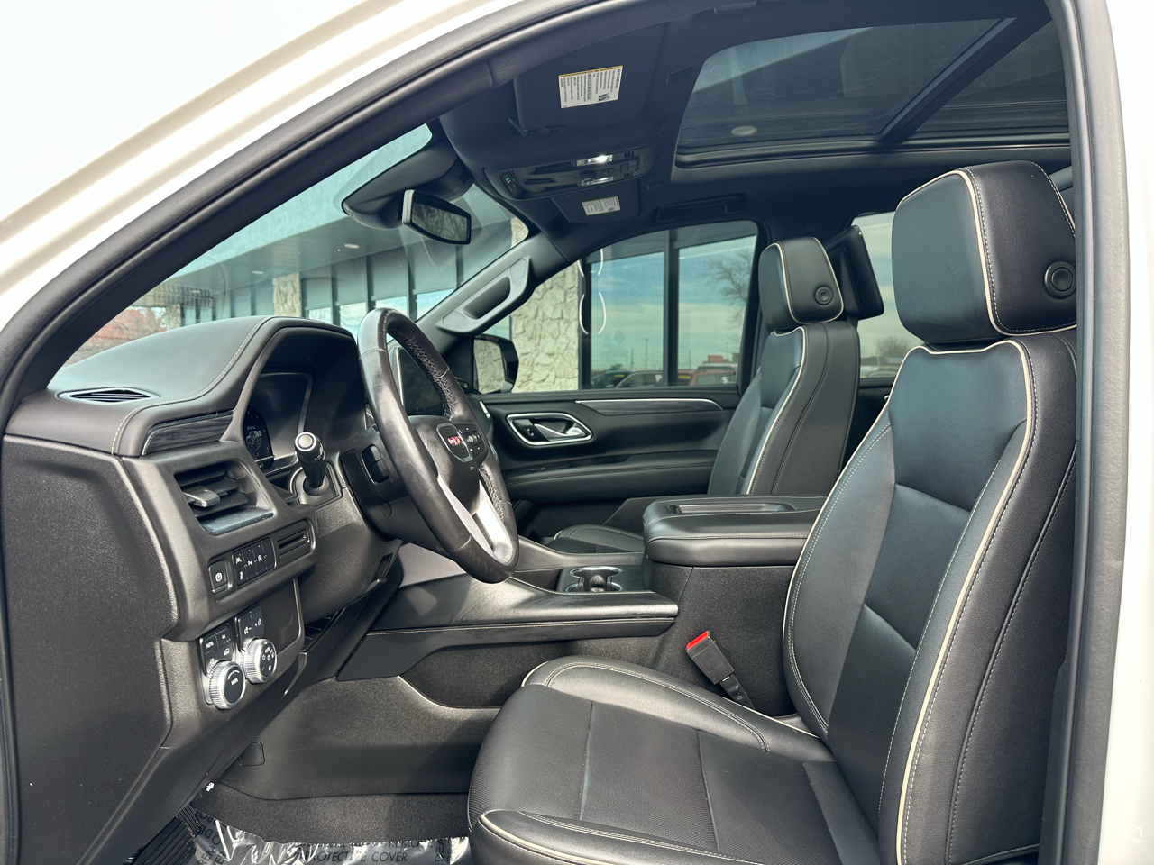 GMC Yukon SLT 4WD 2023