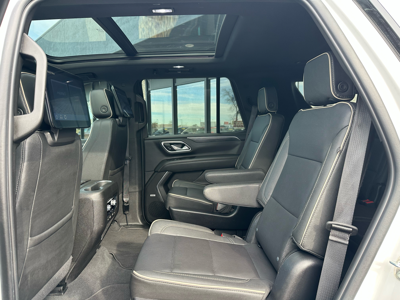 GMC Yukon SLT 4WD 2023