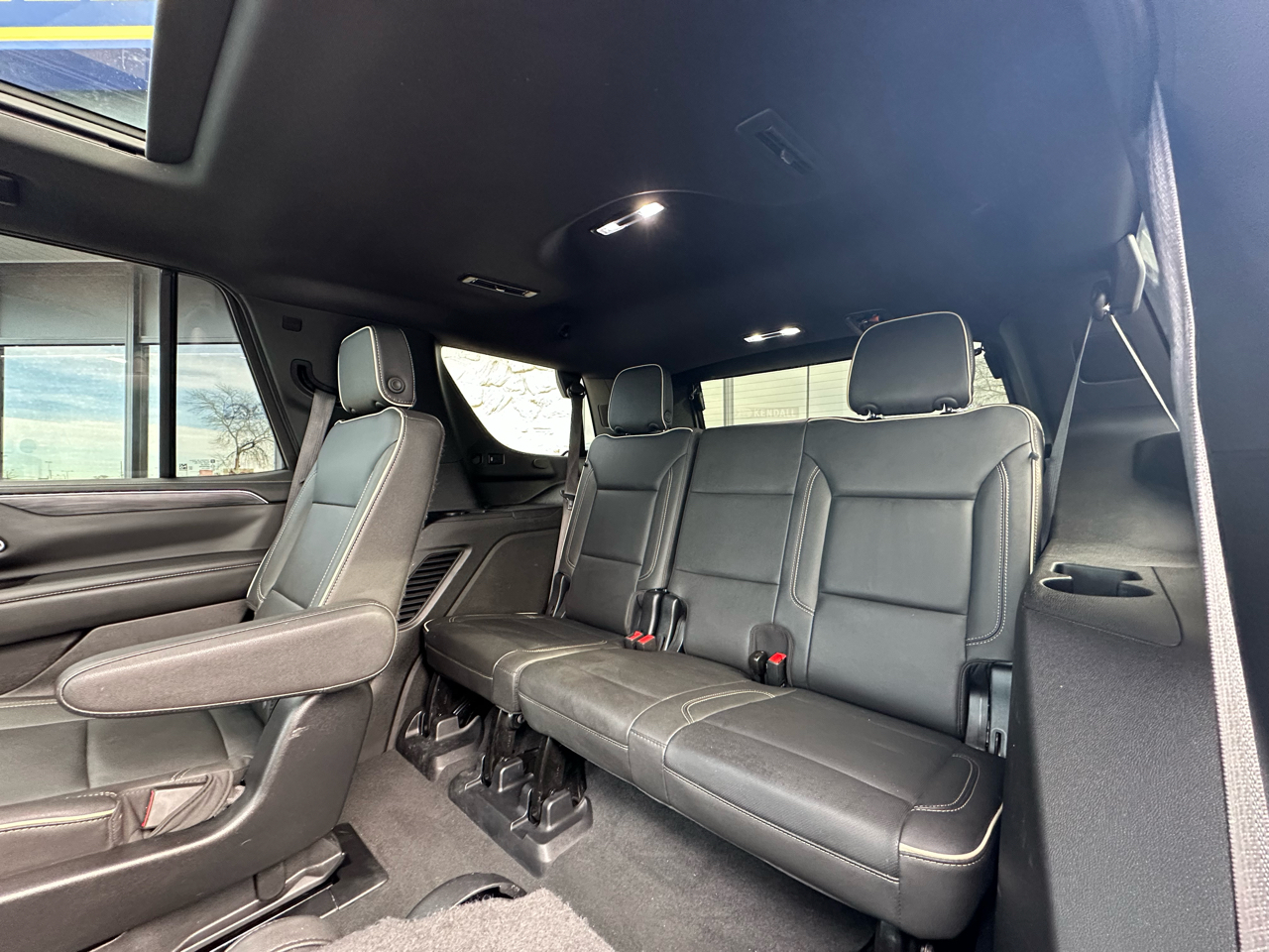 GMC Yukon SLT 4WD 2023