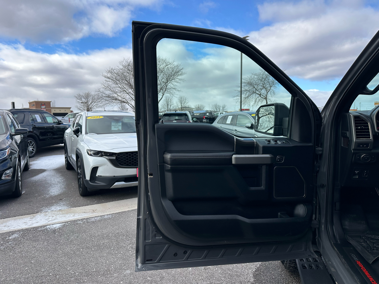 Ford F-150 Raptor SuperCrew 4WD 2020