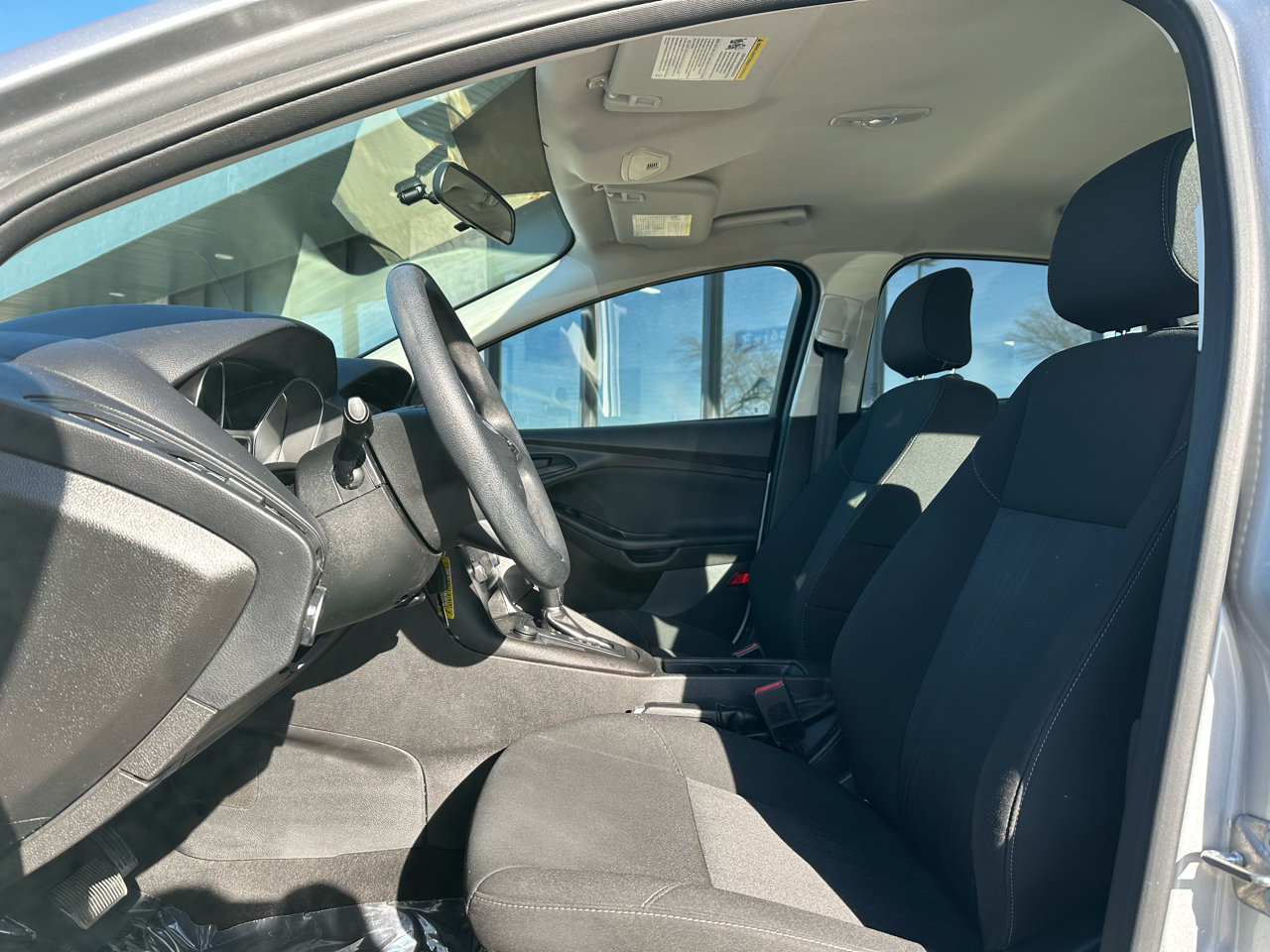 Ford Focus S Sedan 2018