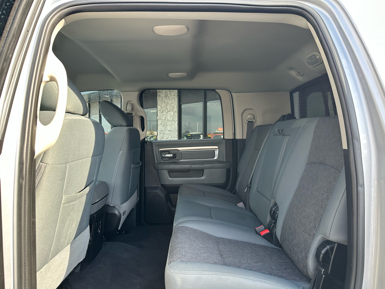 RAM 3500 SLT Mega Cab 4WD 2018