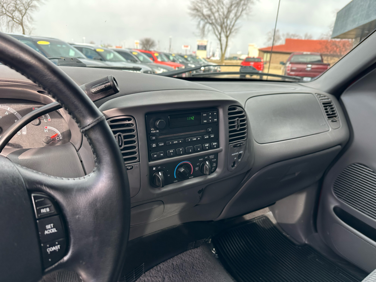 Ford F-150 XL SuperCab Flareside 2WD 2003