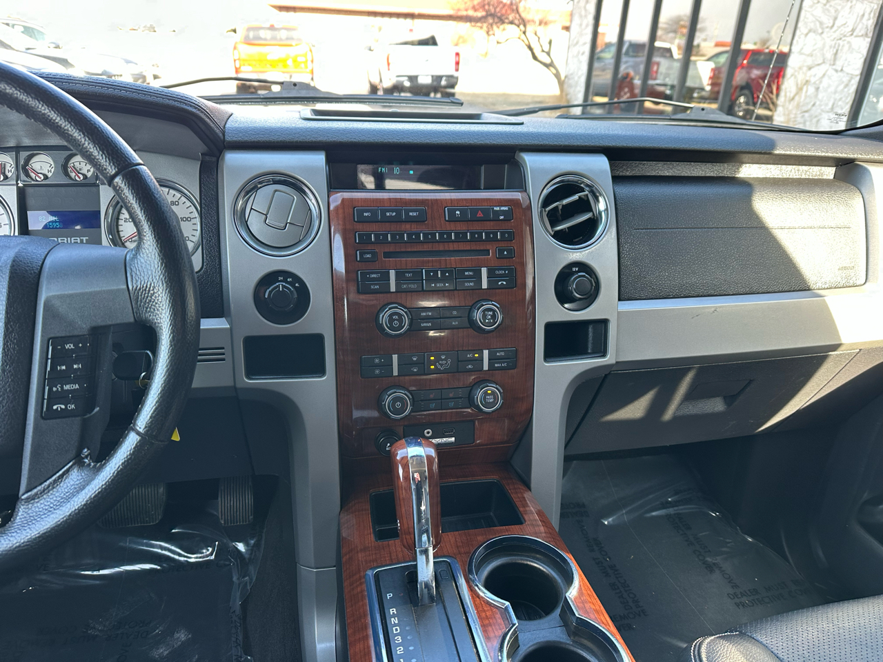 Ford F-150 Lariat SuperCrew 4WD 2010