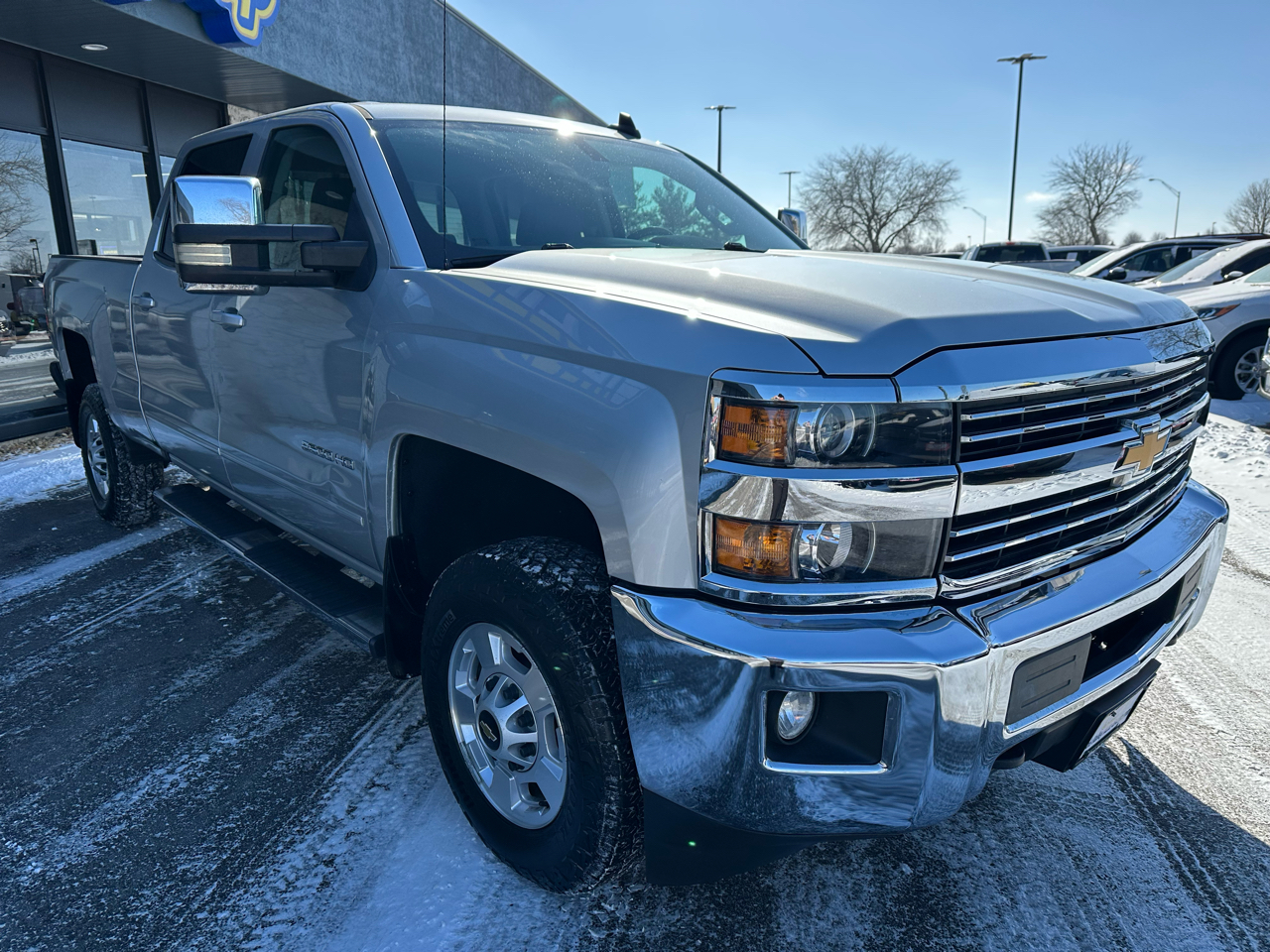 Chevrolet Silverado 2500HD LT Crew Cab 4WD 2018