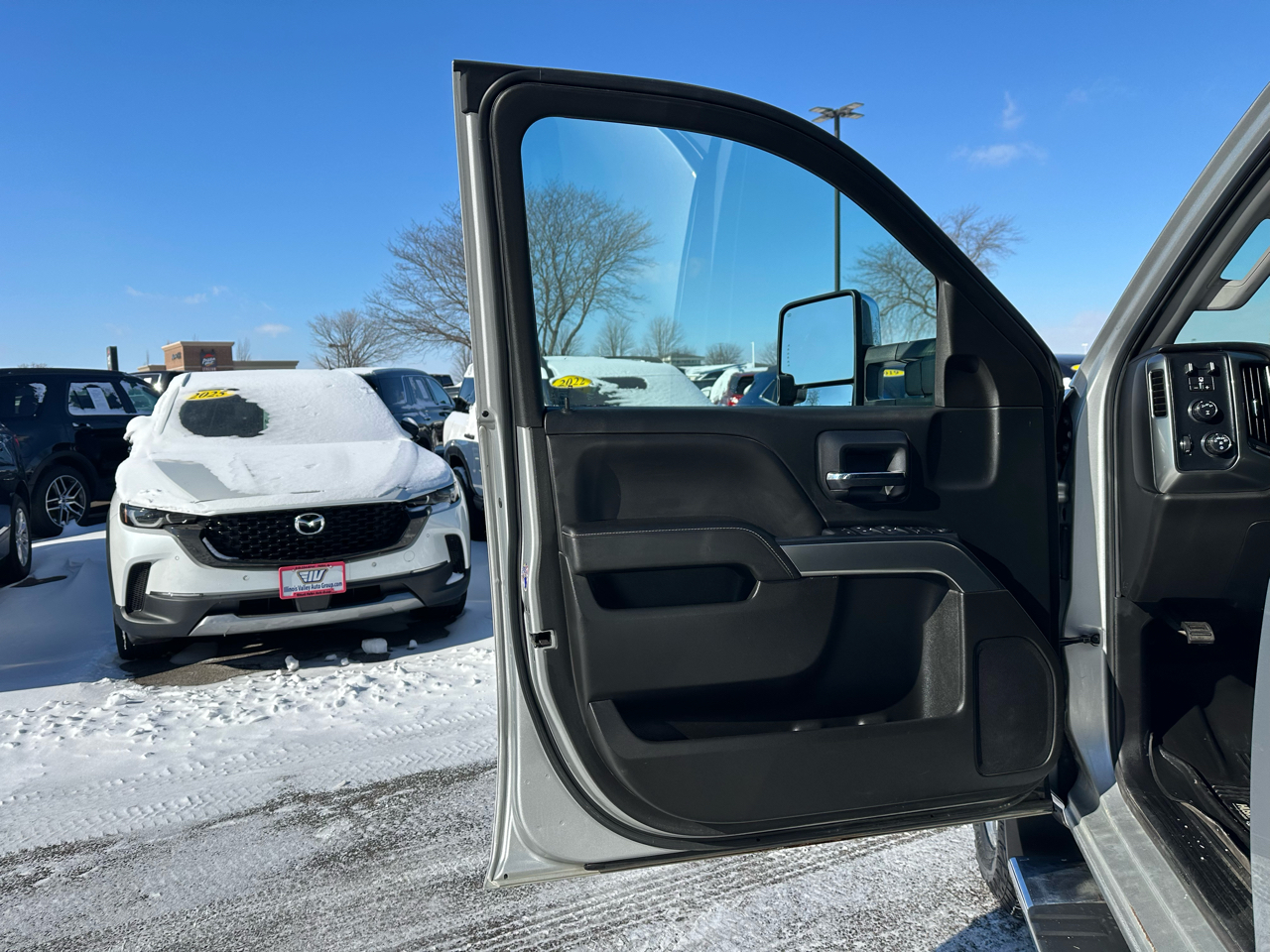 Chevrolet Silverado 2500HD LT Crew Cab 4WD 2018