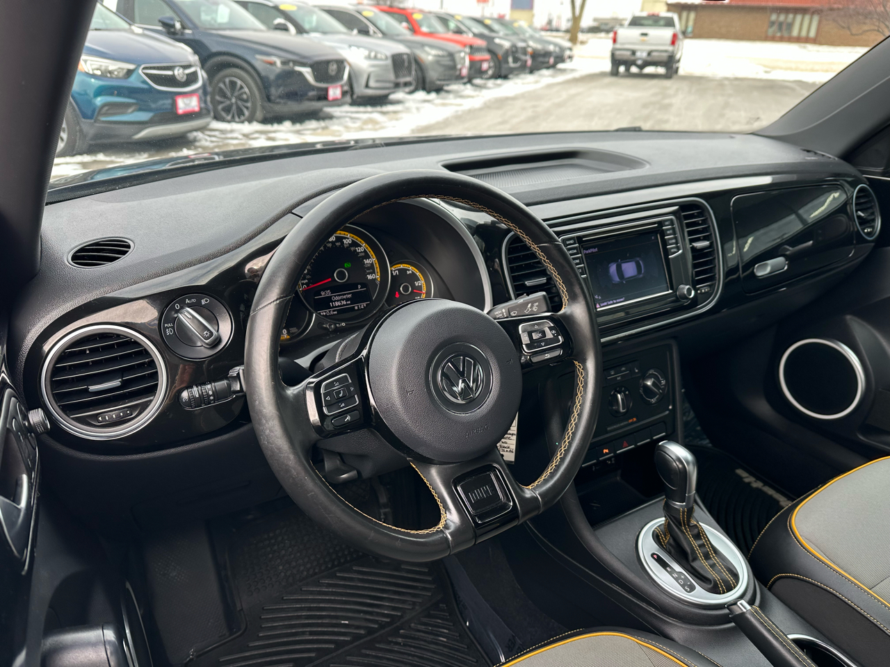 Volkswagen Beetle 1.8T Dune 2016